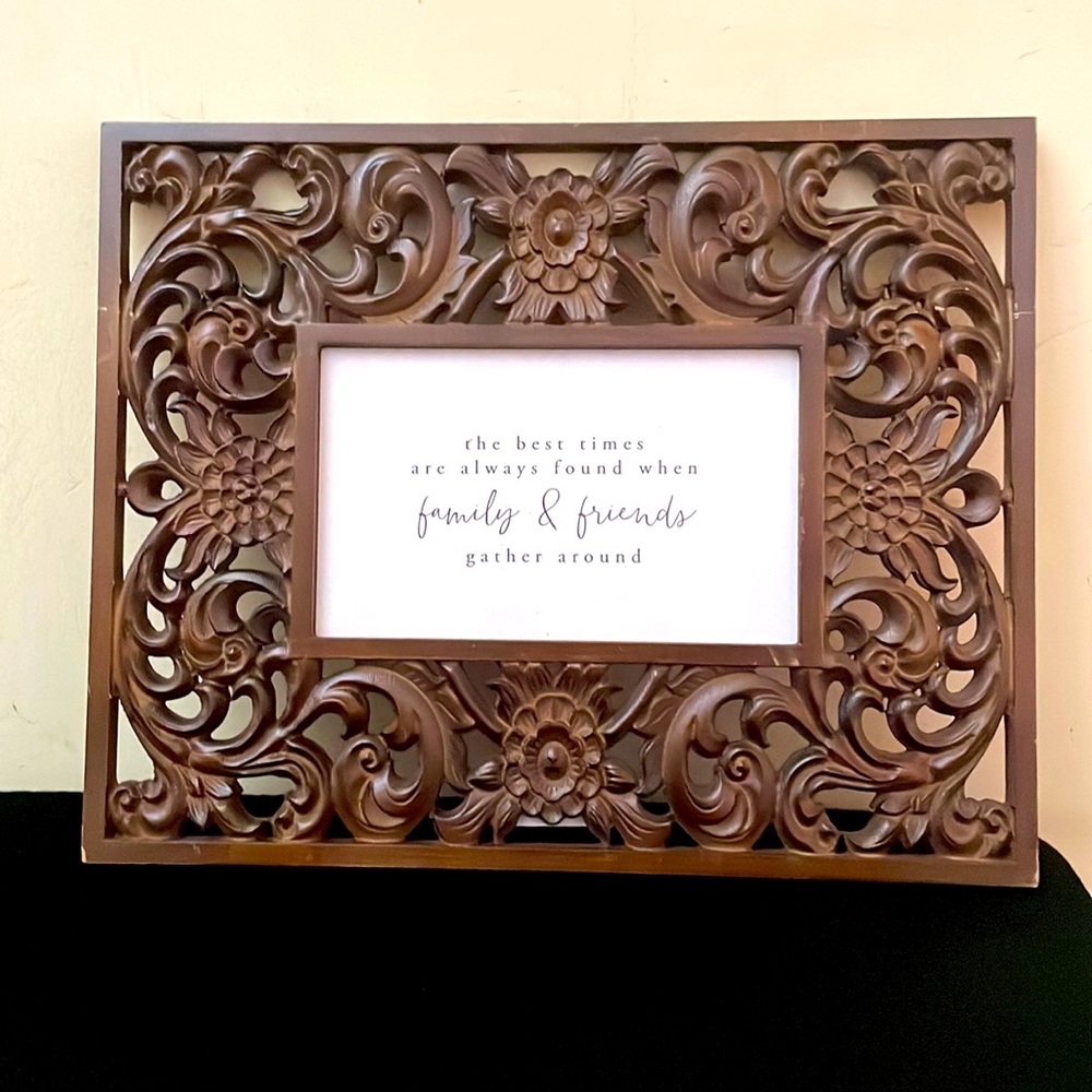 NEW Wooden Wall Decor Hanging Size 19.5 X 15.5 Approx